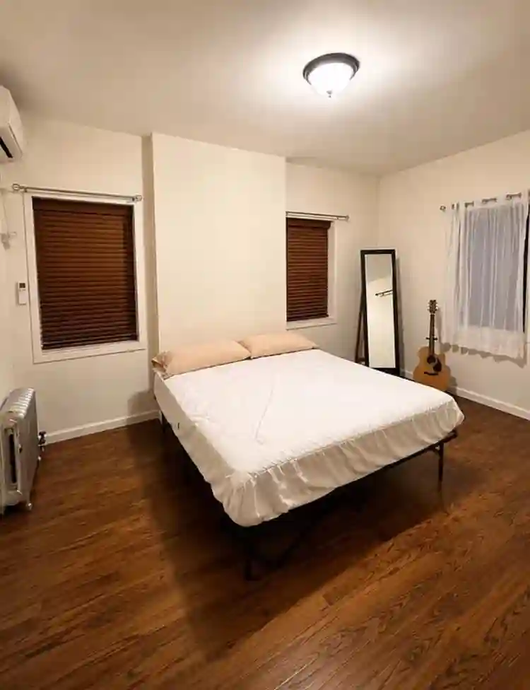 Private bedroom