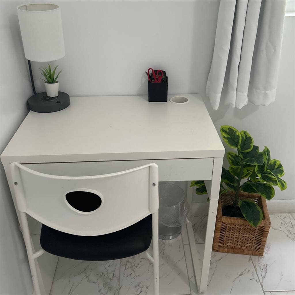 Habitación Amoblada