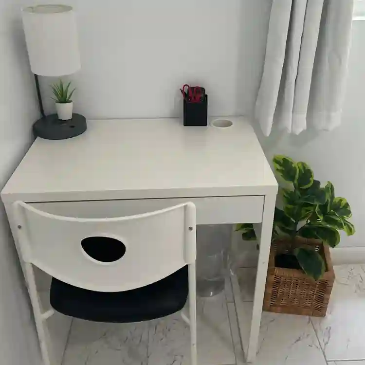 Habitación Amoblada