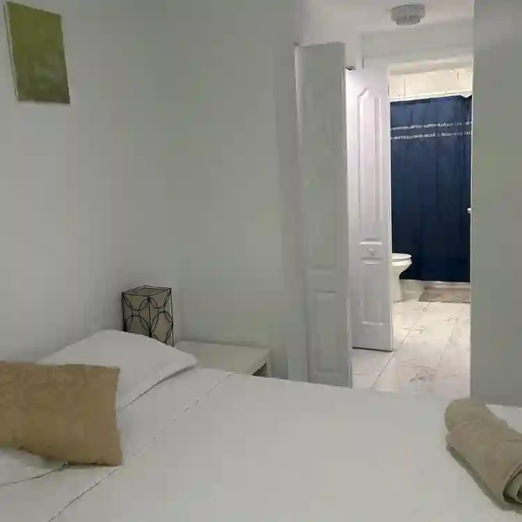 Habitación Amoblada