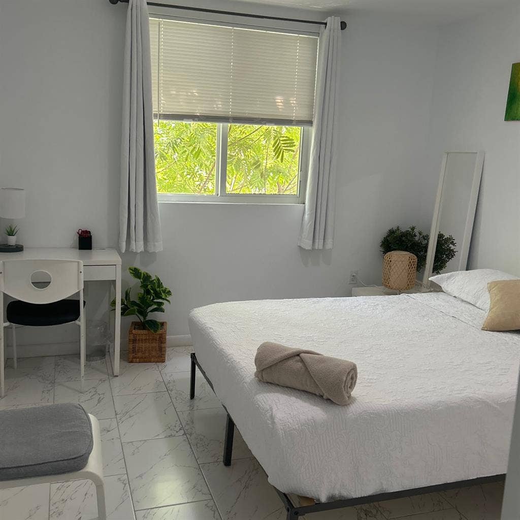 Habitación Amoblada