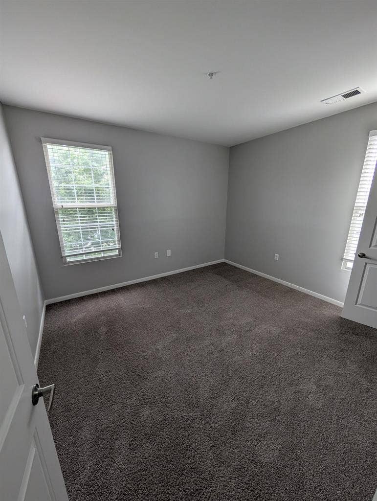 Furnished Lux En-Suite Bedroom