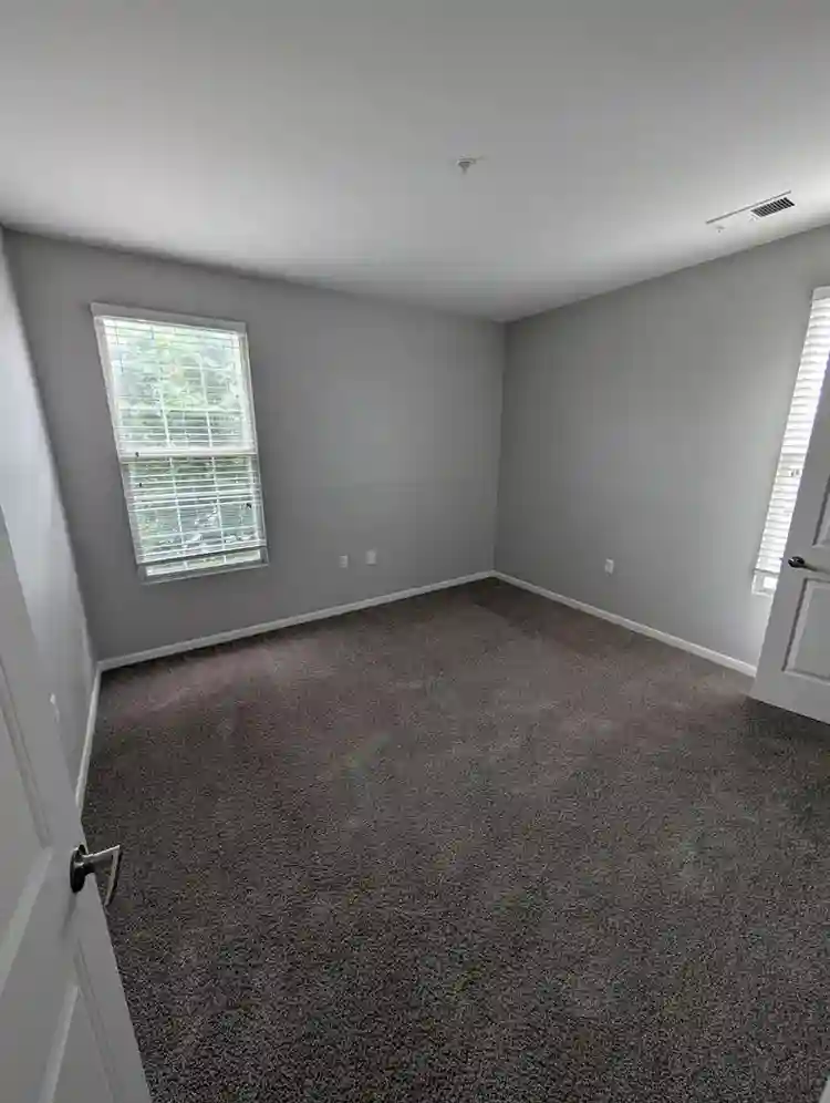 Furnished Lux En-Suite Bedroom