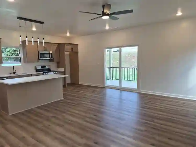Brand new duplex in Old North Knox