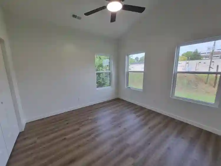 Brand new duplex in Old North Knox
