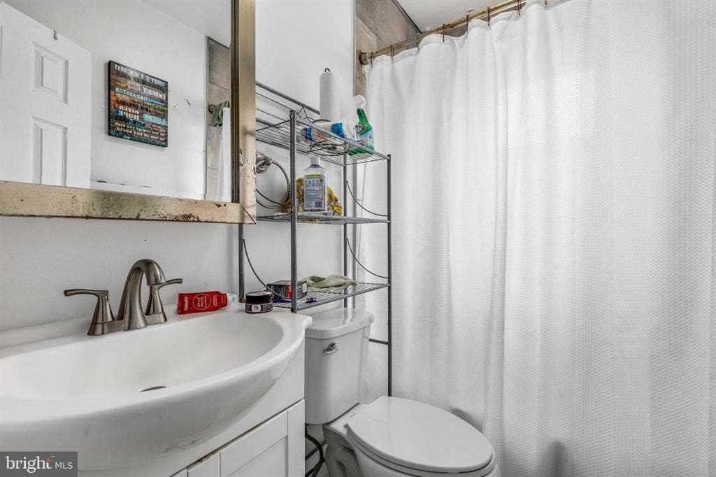 2-BEDROOM APARTMENT IN HILLCREST
