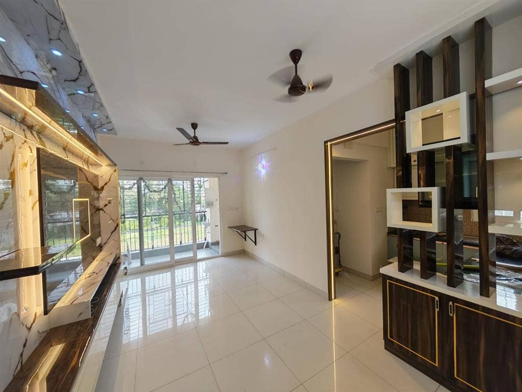 1BHK is available for rent with A/C