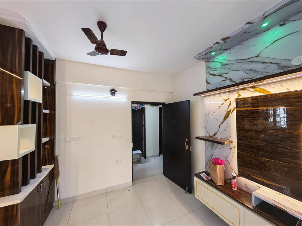 1BHK is available for rent with A/C