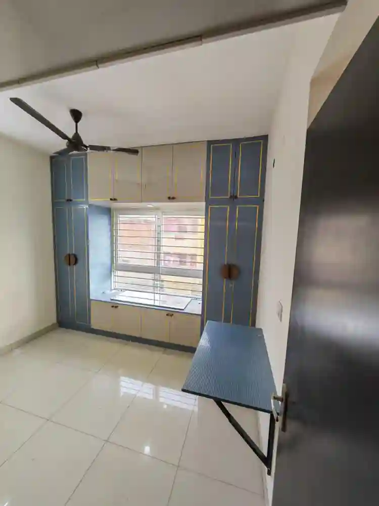 1BHK is available for rent with A/C