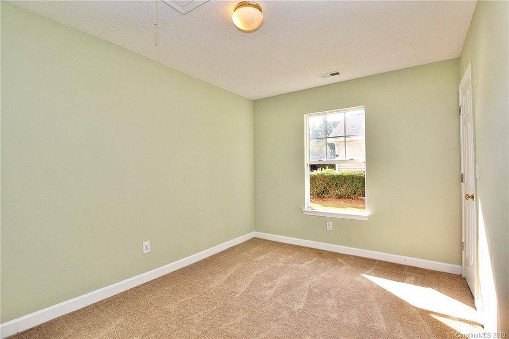3 BR in Charlotte