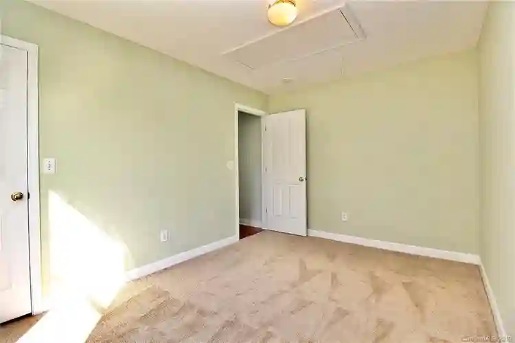 3 BR in Charlotte