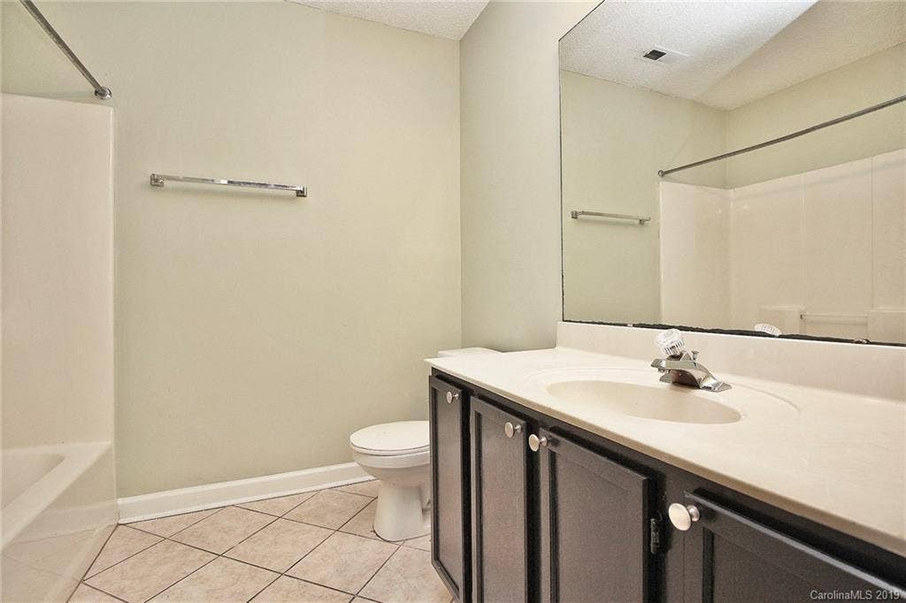 3 BR in Charlotte