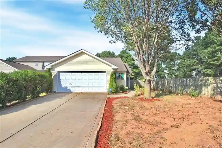 3 BR in Charlotte