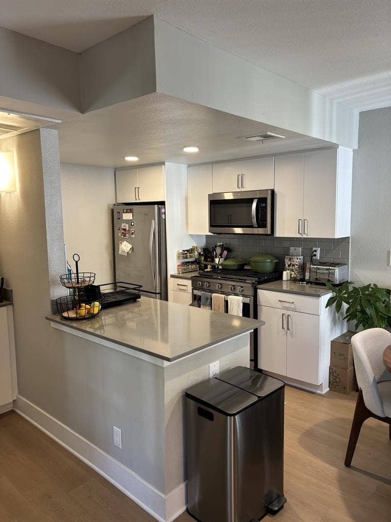Seeking Housemate to Takeover Lease