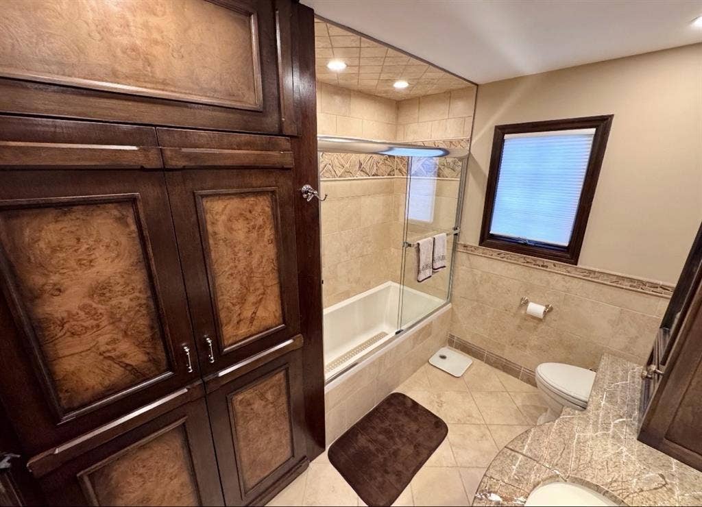Room Available in Union County!