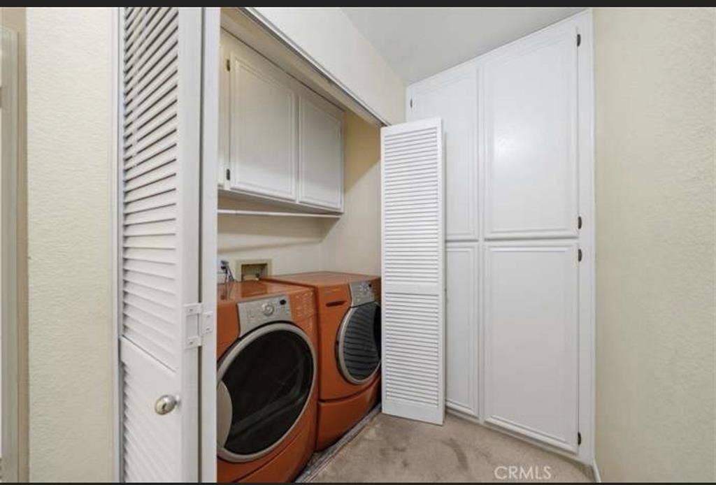 Room for rent (female preferably)