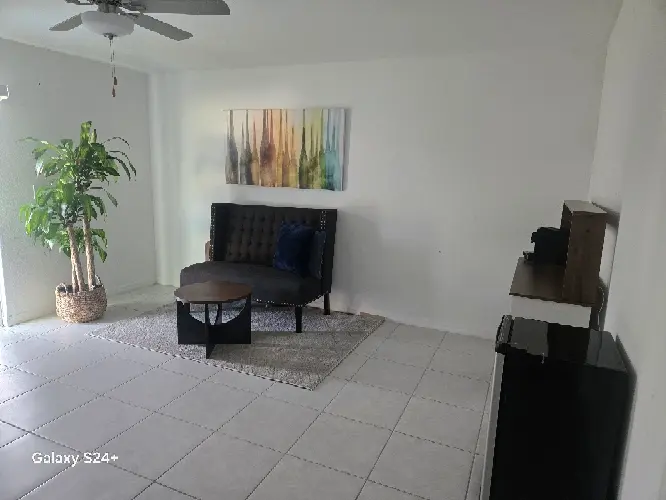 Private Studio in Lakeland