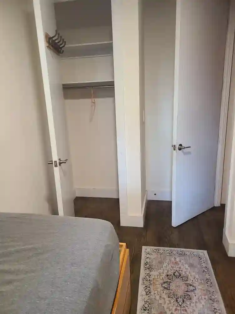 Room with great light!