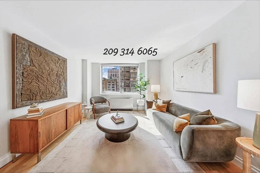 An exciting Manhattan neighborhood