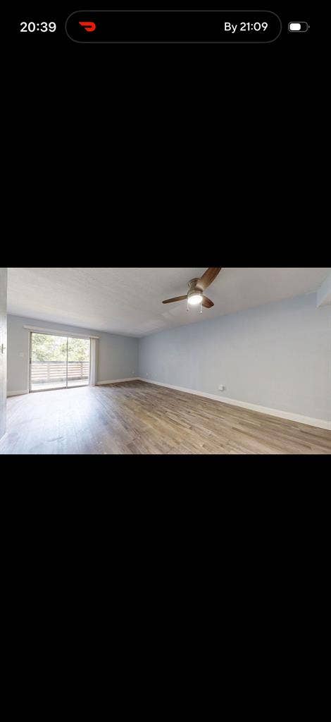 2b/2.5ba townhouse on the river