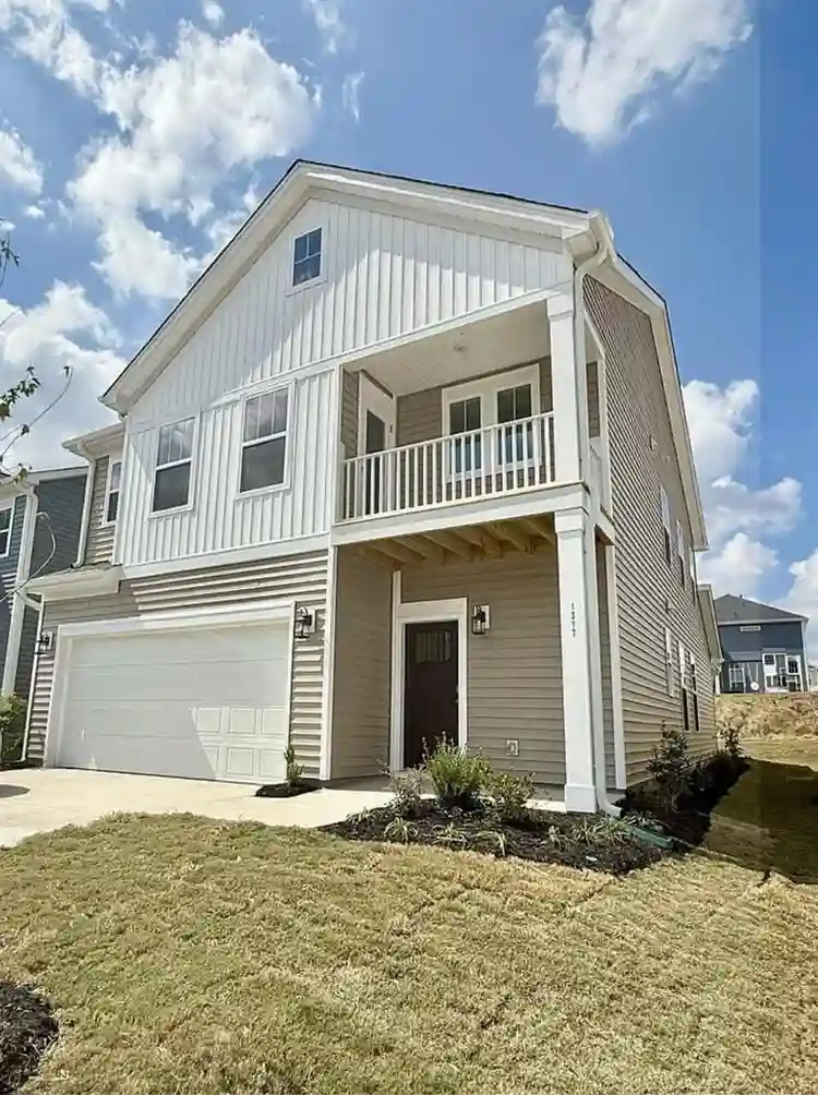 Brand-New Home Near BMW & GSP