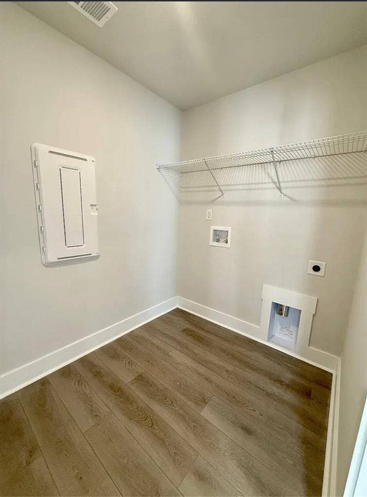 Brand-New Home Near BMW & GSP