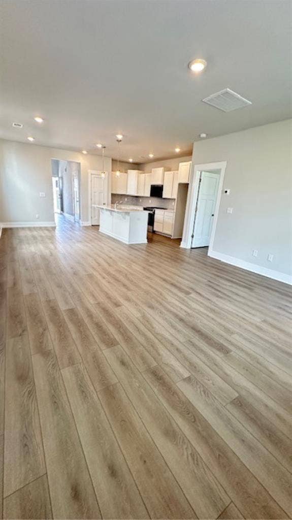 Brand-New Home Near BMW & GSP