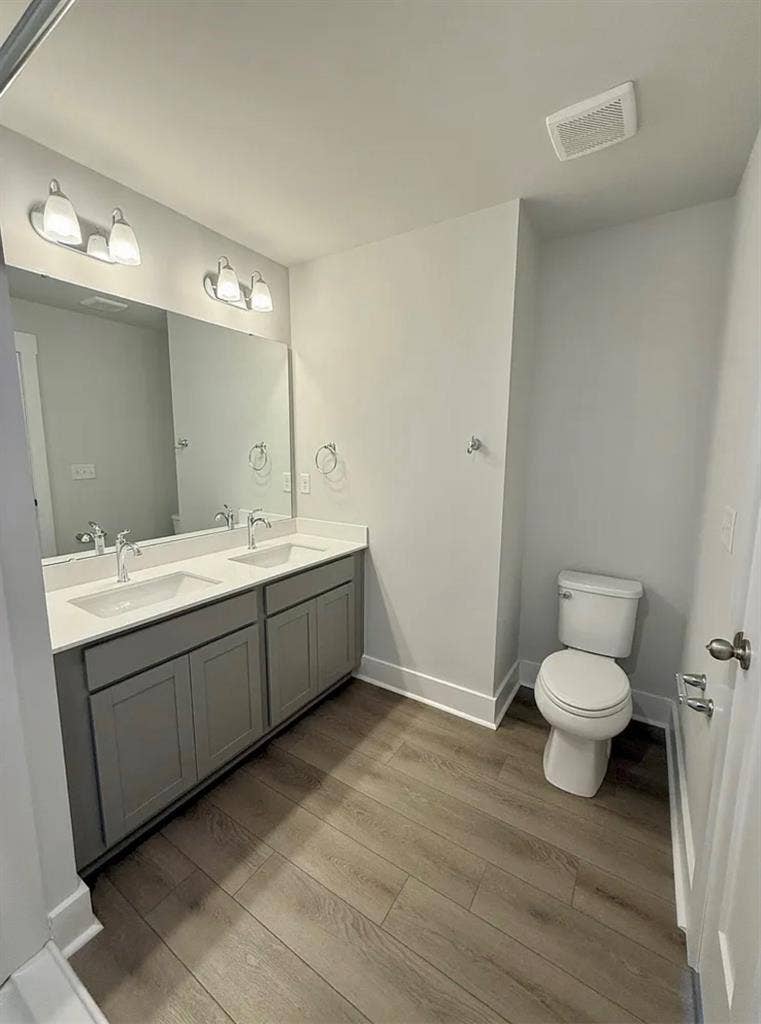 Brand-New Home Near BMW & GSP