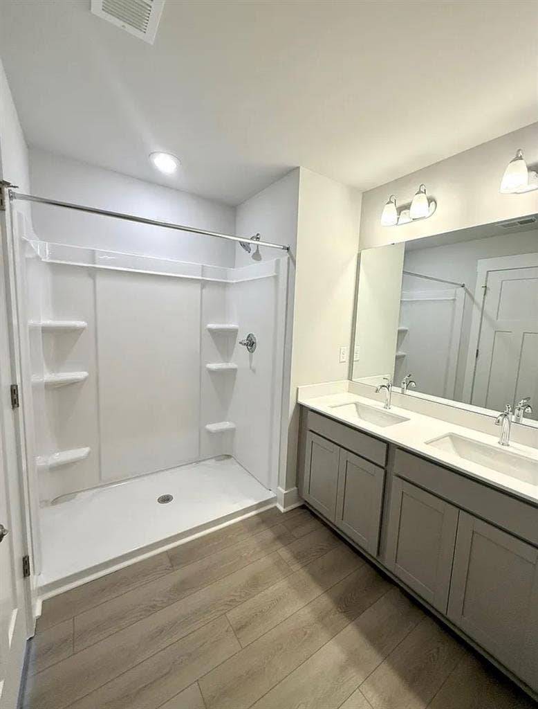 Brand-New Home Near BMW & GSP