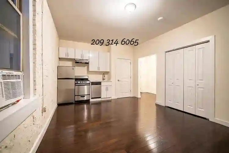 Bay Terrace, located between