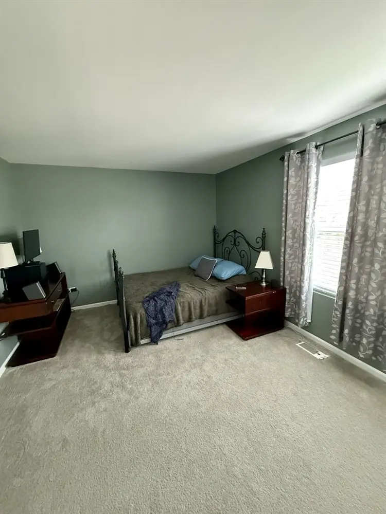 Newer Construction /Room For Rent