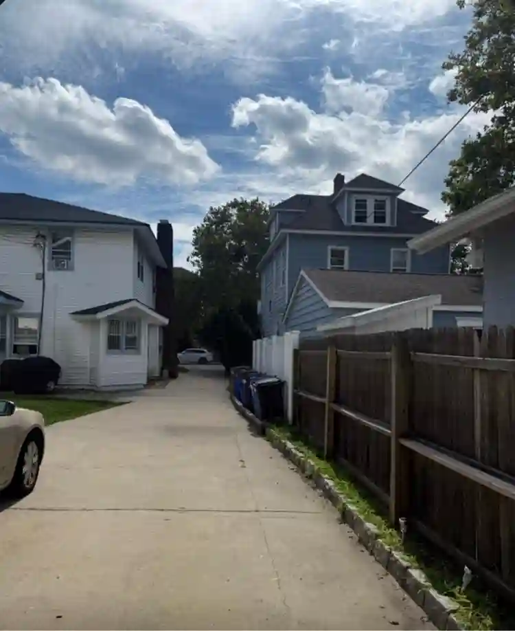 2 Bedroom Coastal Apt. for Rent