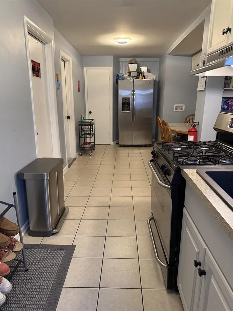 2 Bedroom Coastal Apt. for Rent