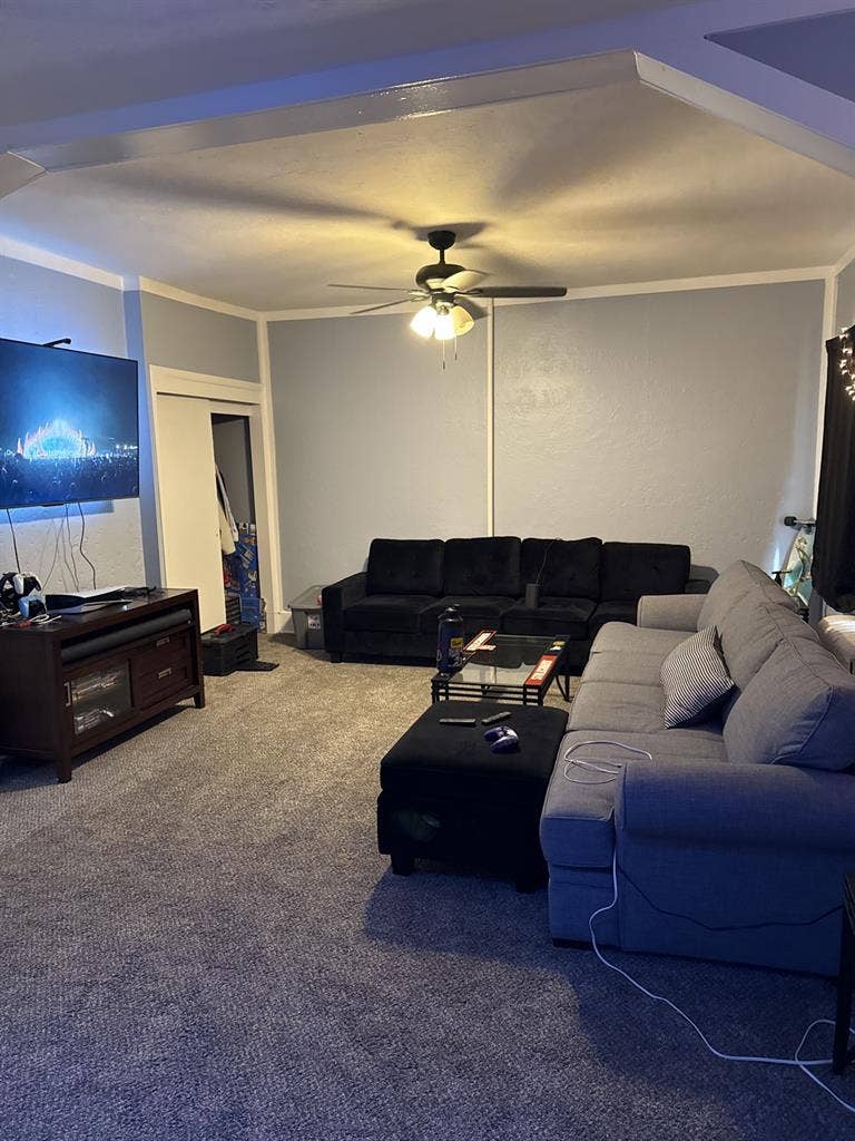 2 Bedroom Coastal Apt. for Rent