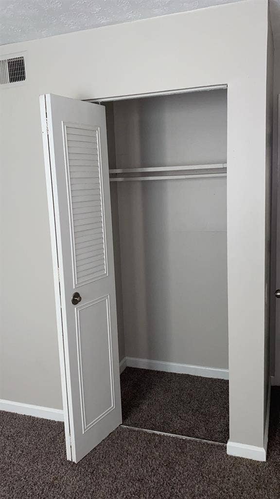 Spacious Unfurnished bedroom