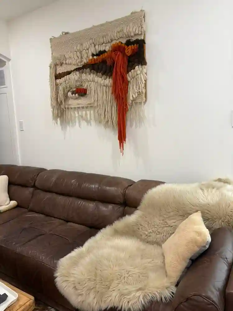 Seeking clean, friendly roomate