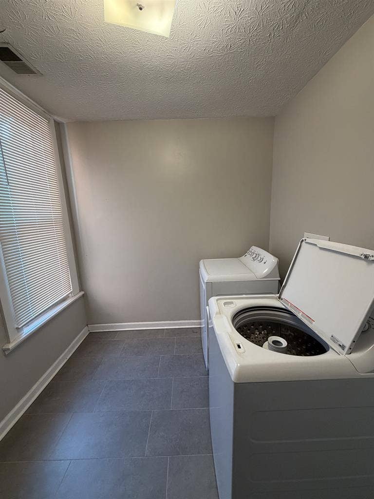 Master Bedroom in 2bed2bath!