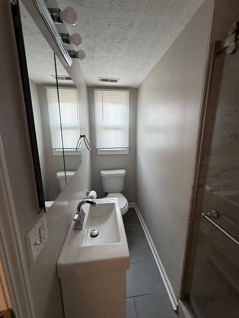 Master Bedroom in 2bed2bath!