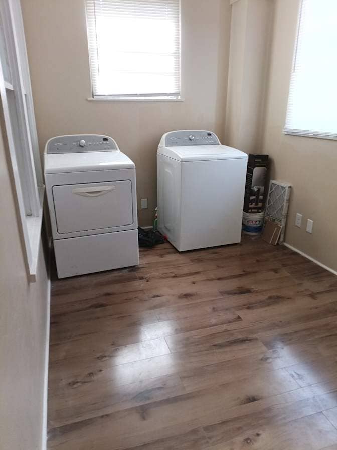 FURNISHED PRIVATE ROOM FOR RENT
