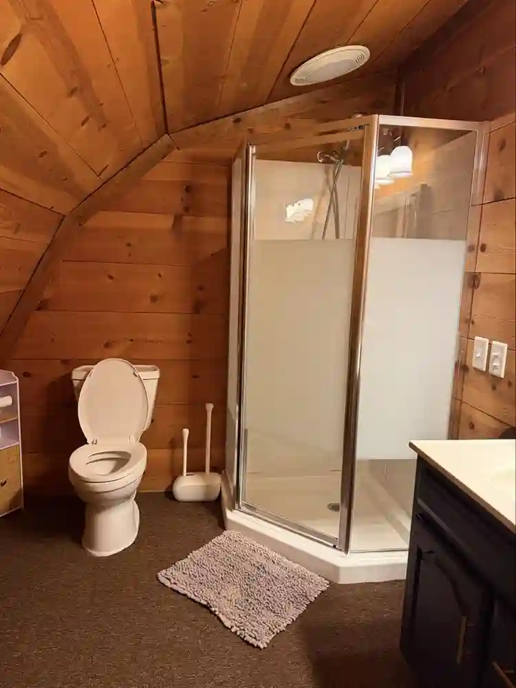 Cedar loft 1 bedroom 1 bathroom