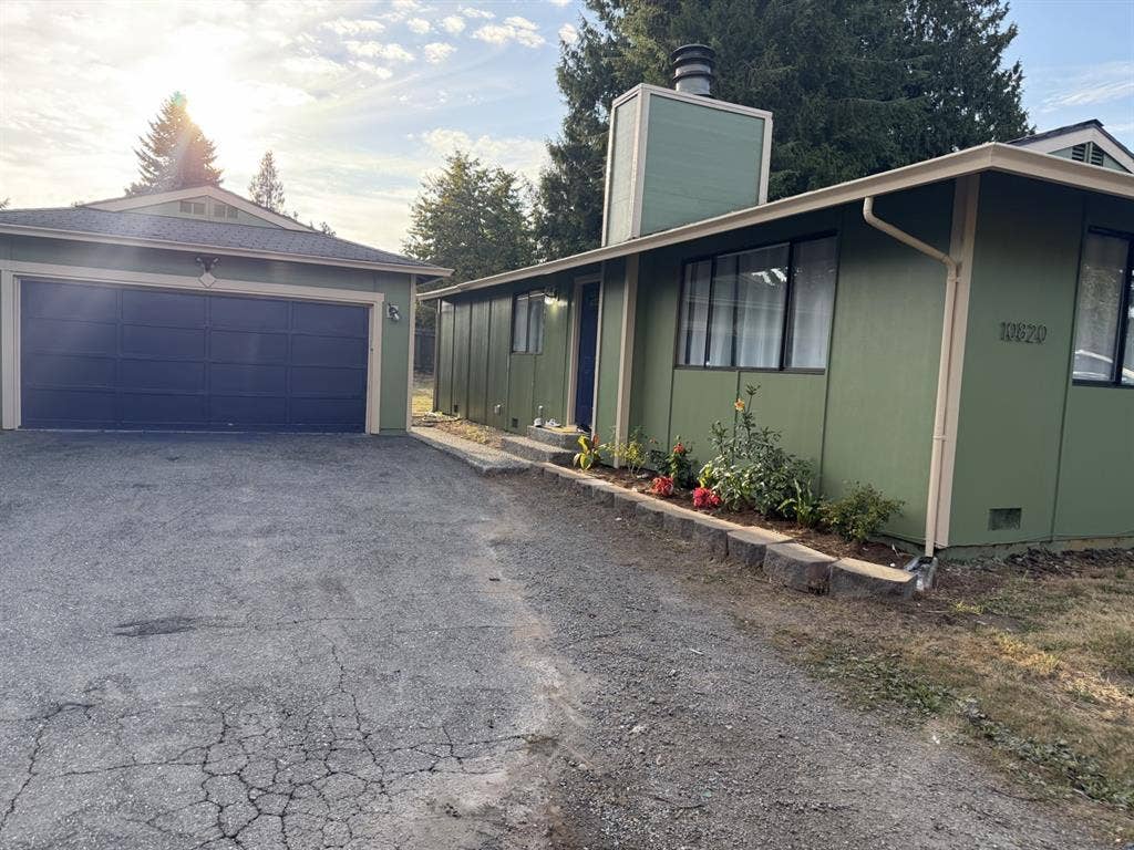 Beautiful and cozy home in everett