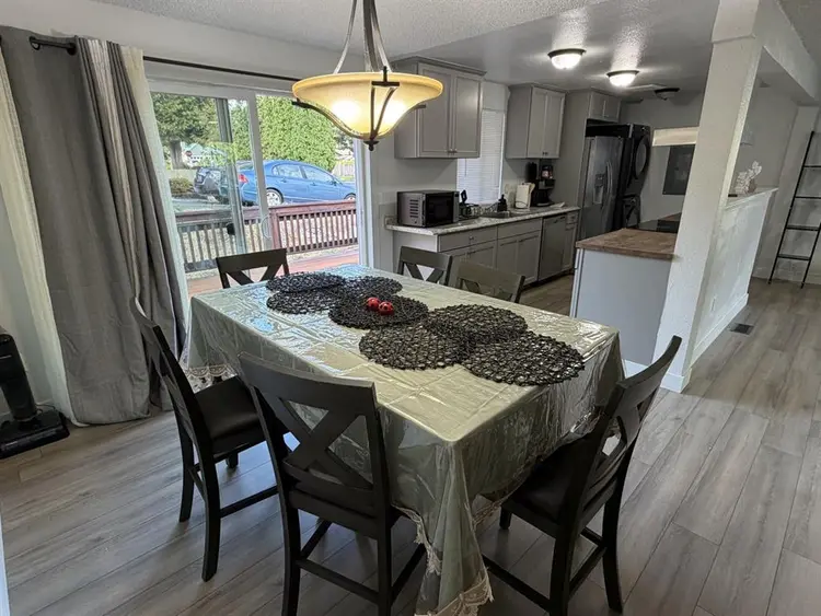 Beautiful cozy home in Everett