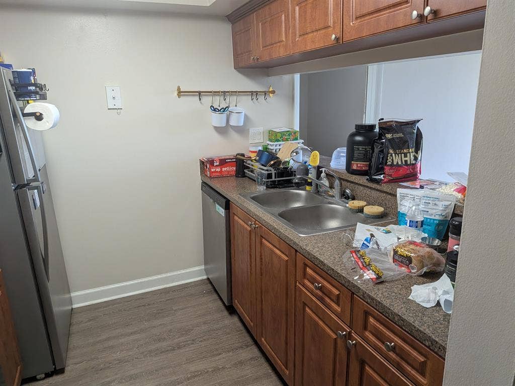 Private room avail in Miami lakes