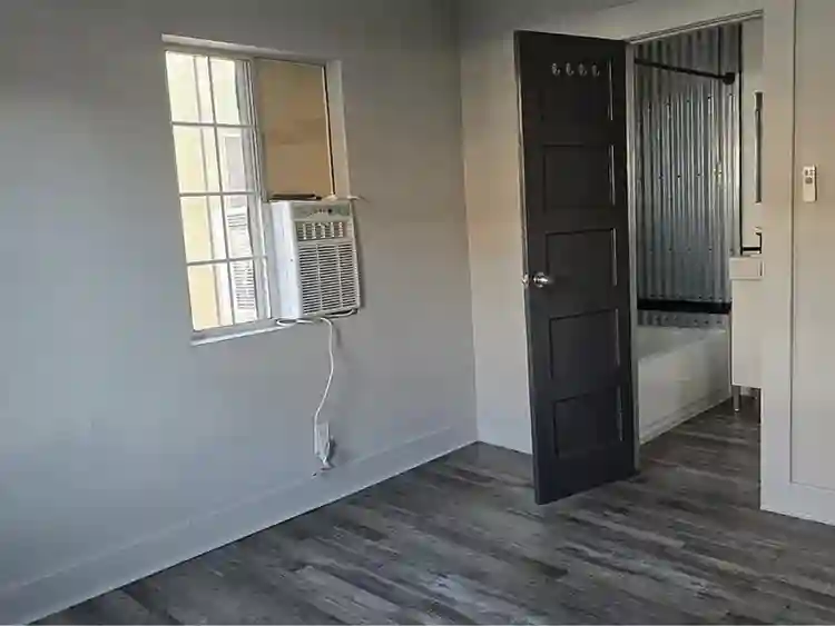 Beautiful 1-Bedroom Apartment