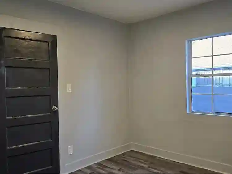 Beautiful 1-Bedroom Apartment
