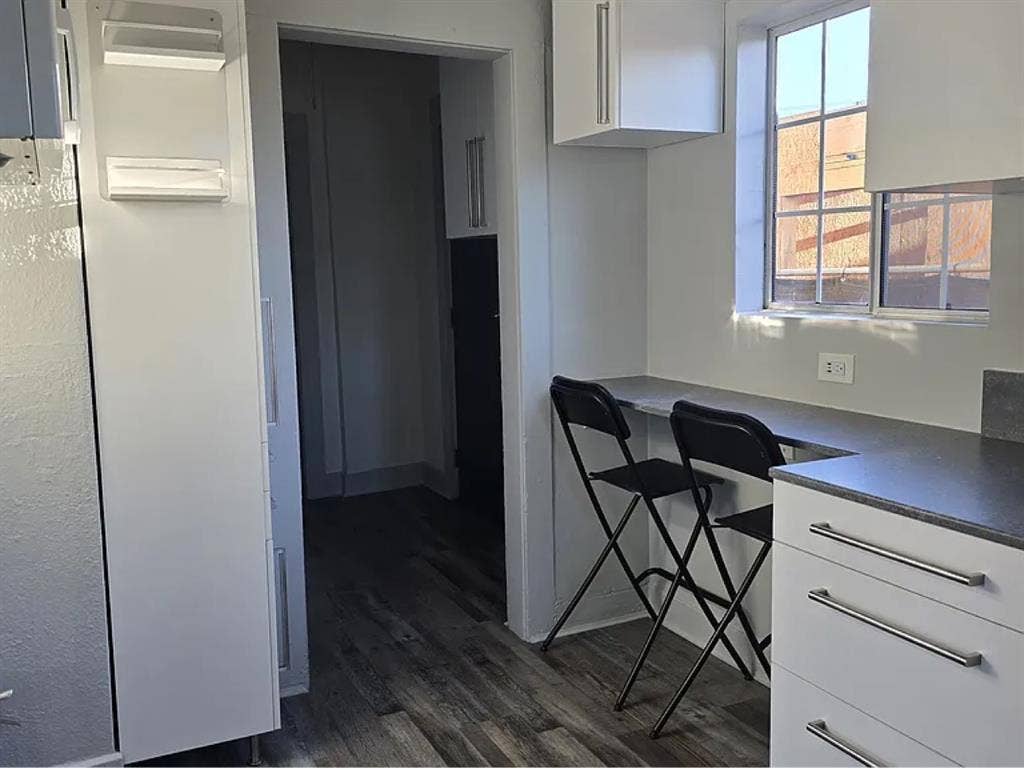 Beautiful 1-Bedroom Apartment
