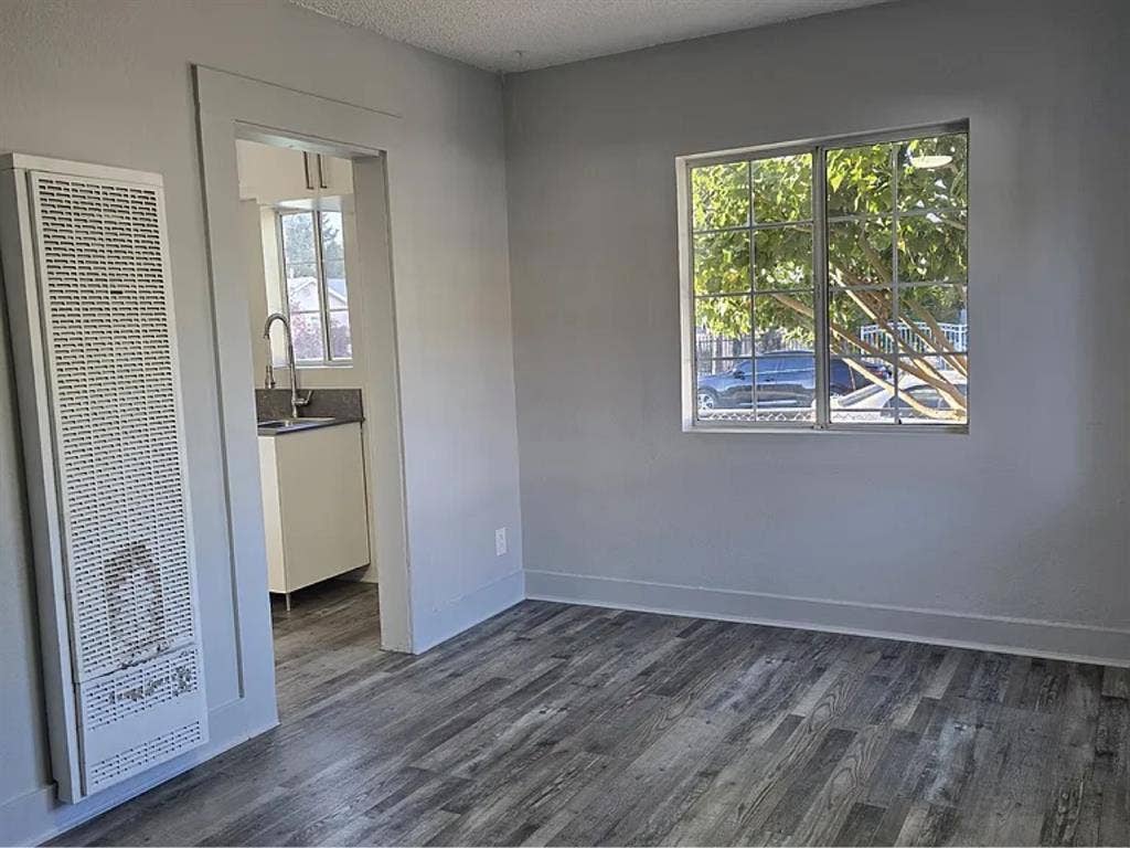 Beautiful 1-Bedroom Apartment
