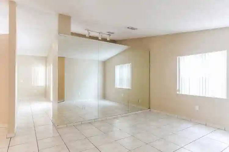 Private Bedroom Ready To Rent