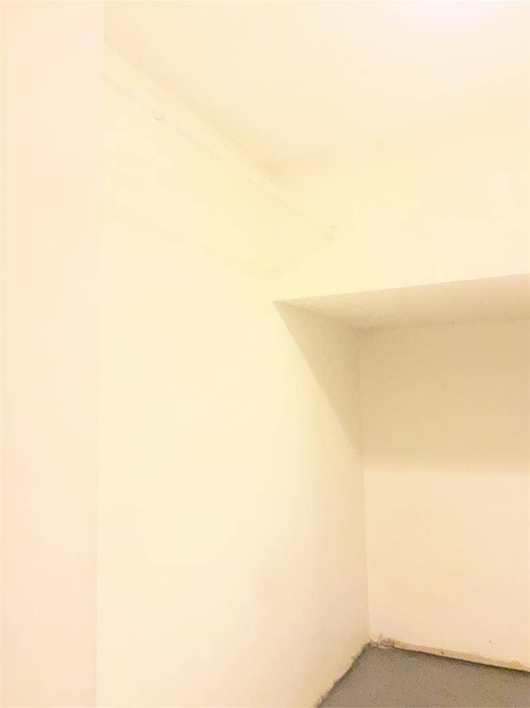 Master bedroom for rent