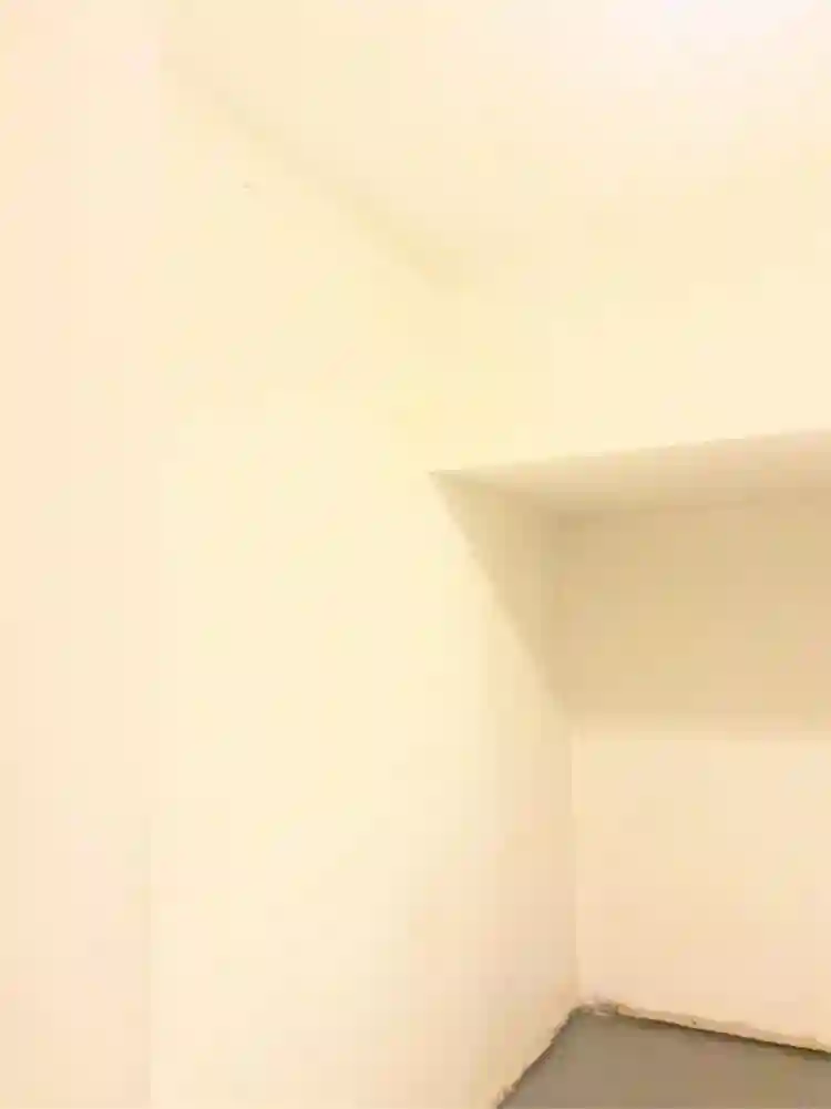 Master bedroom for rent